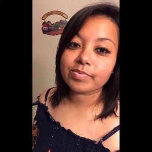 Meet your Posher, Jeannette